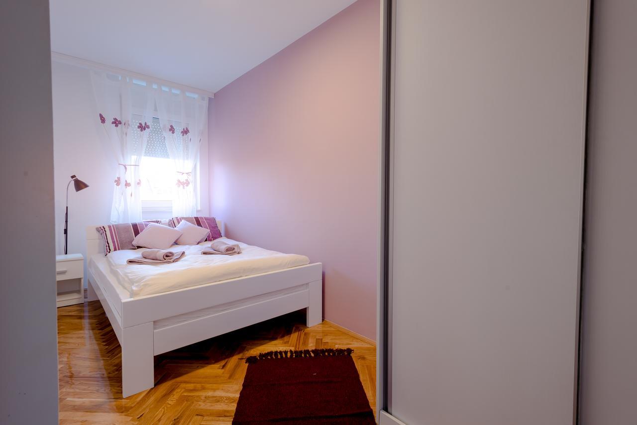 Apartman Arte โนวีซาด ภายนอก รูปภาพ